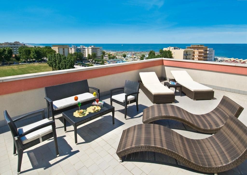 Hotel Riviera B&B ميسانو ادرياتيكو المظهر الخارجي الصورة